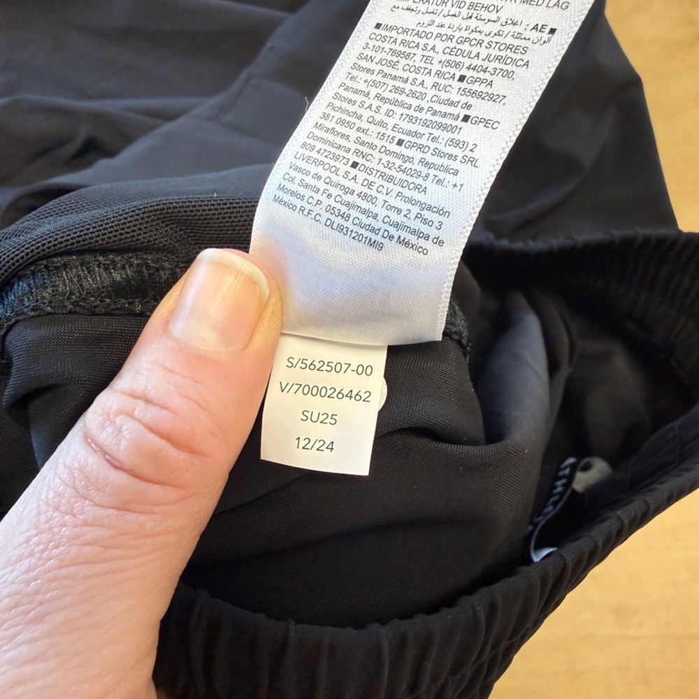 NWT Athleta Pinnacle High Rise Cargo Trouser | Black - Picture 11 of 12